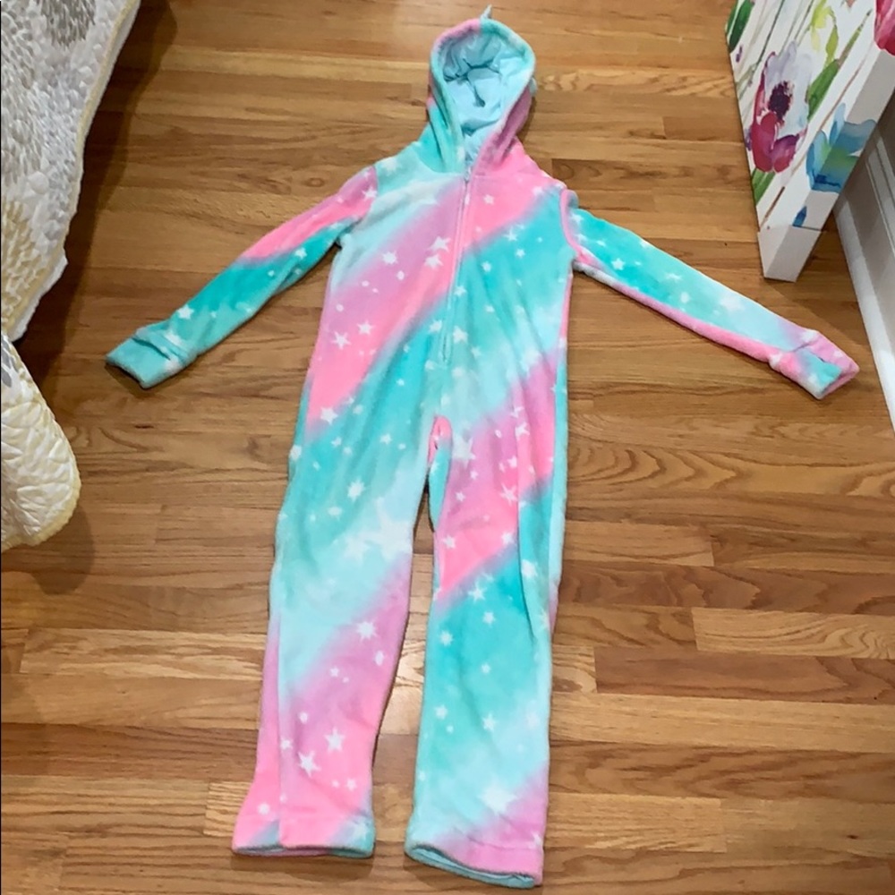 A multicolored pj set unicorn